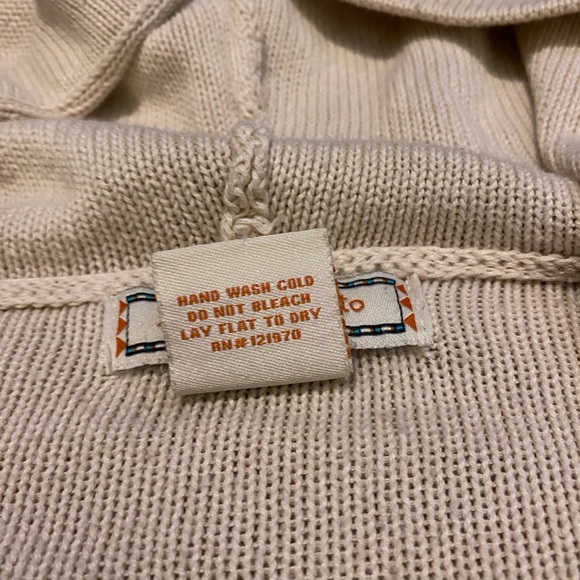 Cream Hooded Cardigan with Fringe and Pattern - Picture 13 of 17